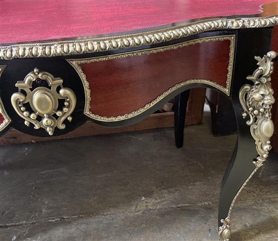 A Louis XVI design gilt metal mounted bureau plat, width 150cm, depth 90cm, height 75cm